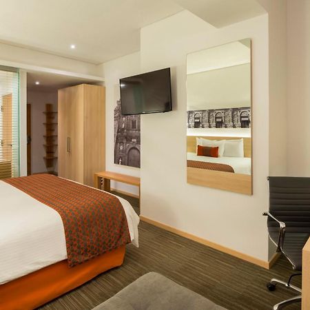 Camino Real Puebla Hotel & Suites Zewnętrze zdjęcie