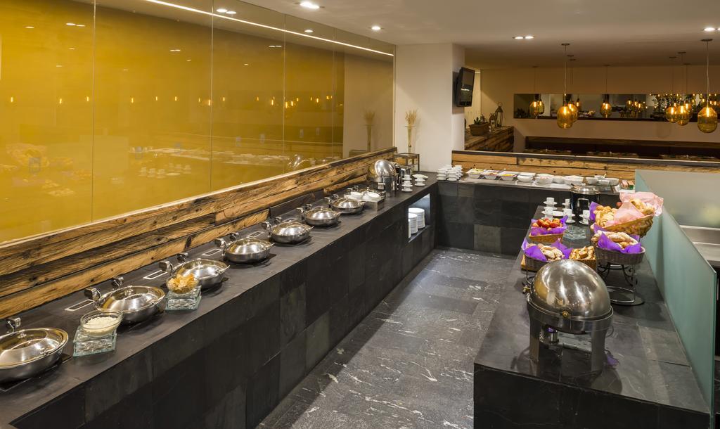 Camino Real Puebla Hotel & Suites Zewnętrze zdjęcie